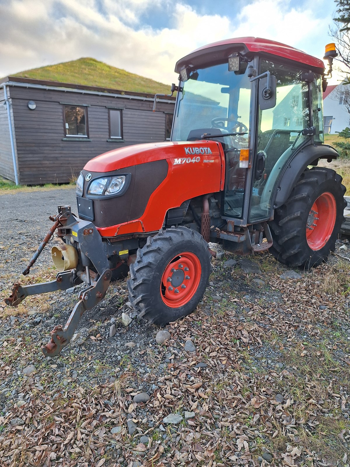 Kubota M7040 ár 2017. Tímafjöldi 830 á m