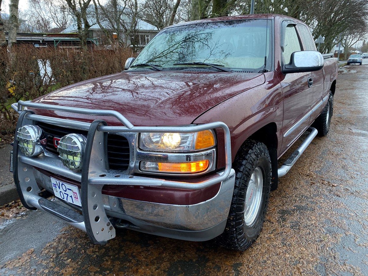 Gmc Sierra 1500 4x4 1999, ek 106þm. Mjög