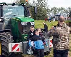 Um 4.500 gestir sóttu bændur heim