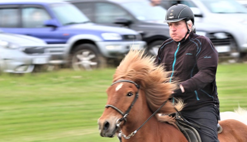 Á keppnisvellinum í 63 ár