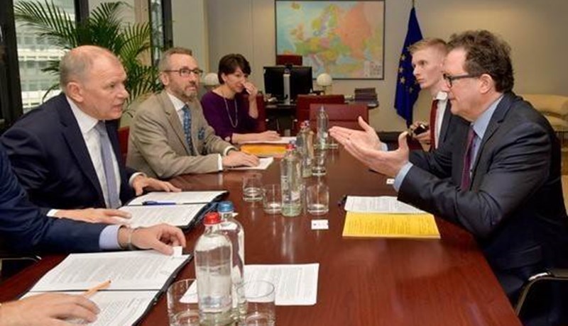 Kristján Þór kynnti kröfur um innflutt alifuglakjöt fyrir ESB