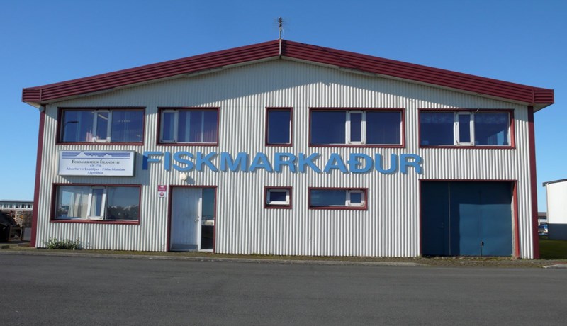 Samdráttur í magni og veltu hjá fiskmörkuðum